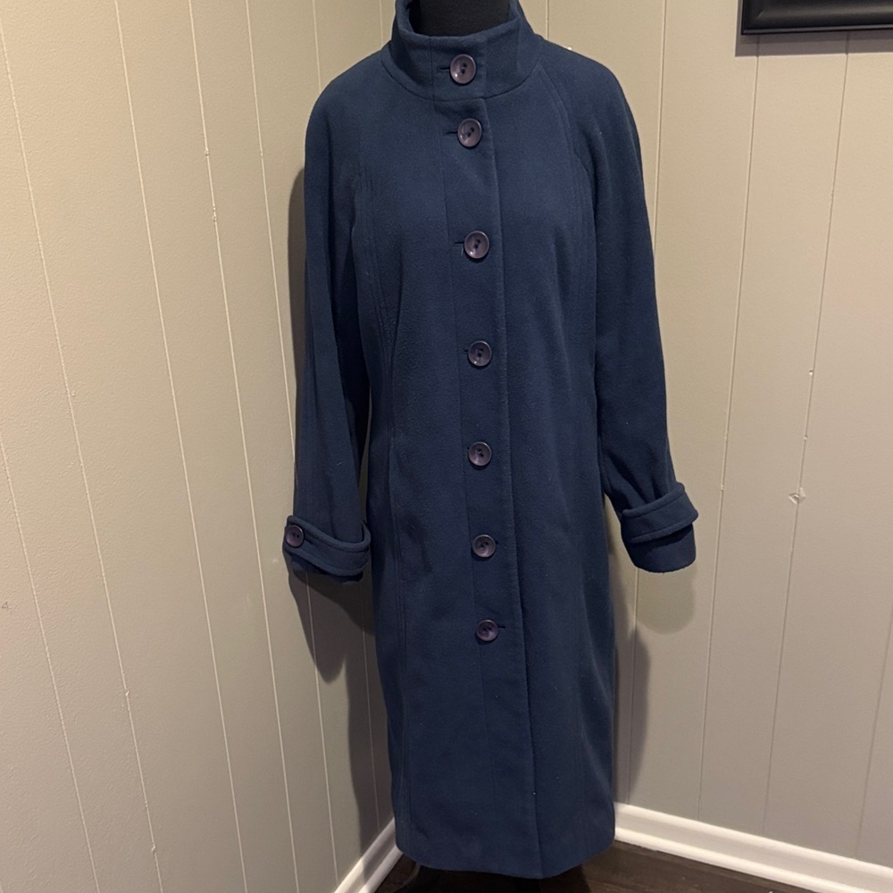 Travelsmith deep cornflower blue standup collar button front belted sleeve coat.